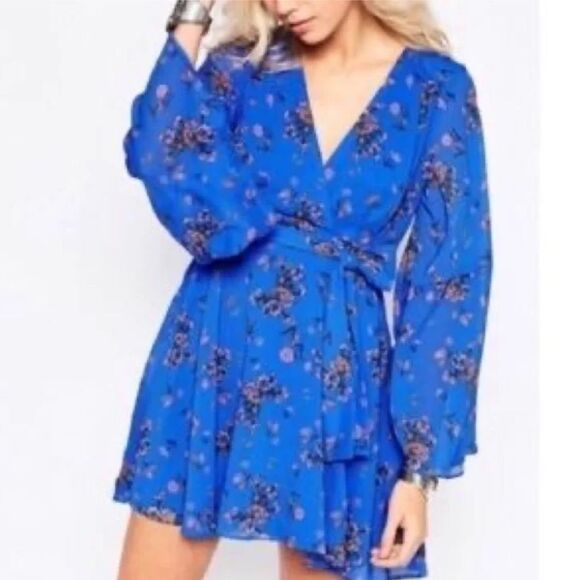Free People Lilou Printed Mini Dress Fairy Boho Bell Sleeve Cobalt Blue Small - Picture 2 of 12